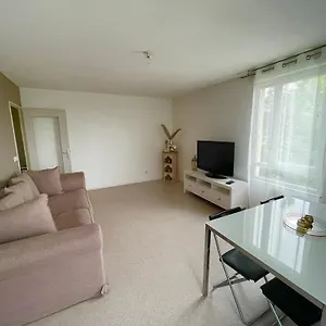  Appartement Grand T2 Spacieux Tres Calme